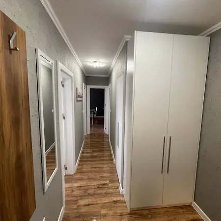 тони апартмент *