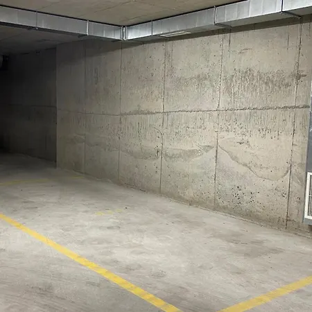 тони апартмент *